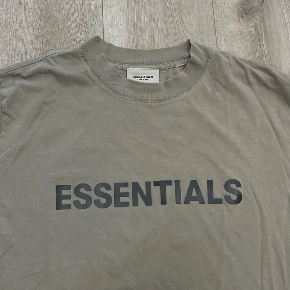 Fear of God Essentials Long-Sleeve Tee Taupe sz Large L SF